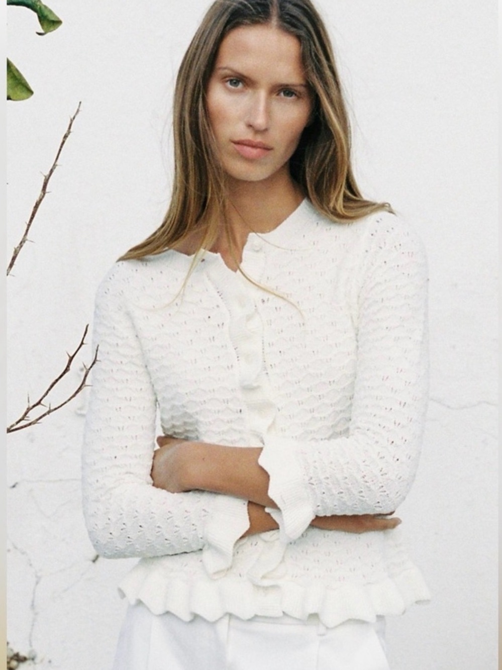 NWT ZARA RUFFLED KNIT CARDIGAN IN ECRU